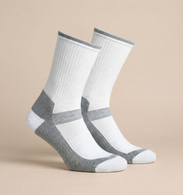 Tekniset saumattomat sukat lapselle POISTOTUOTE (VAIN 28-30)