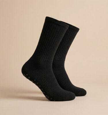 Puuvillasukat, liukuesteellä