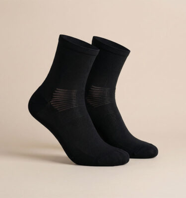 Saumattomat urheilusukat